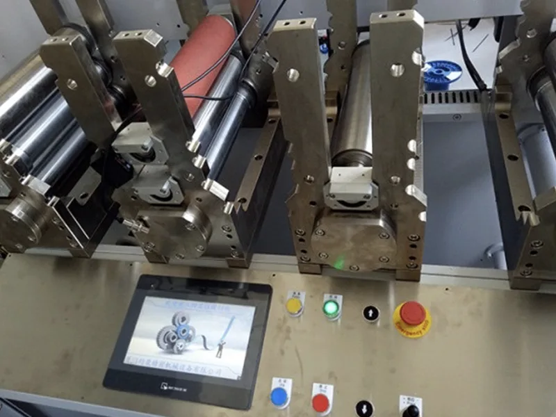 Junssen tiết lộ máy sản xuất điện cực trị liệu cho các ứng dụng y tế và phục hồi chức năng