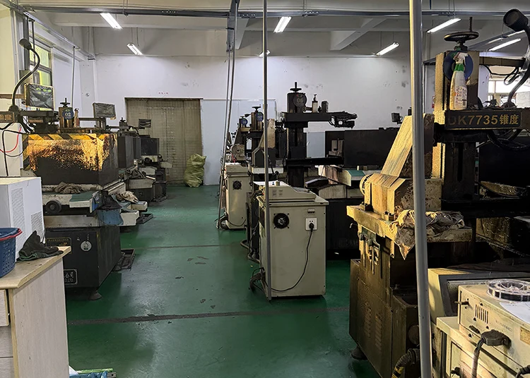Dịch vụ gia công tiện CNC